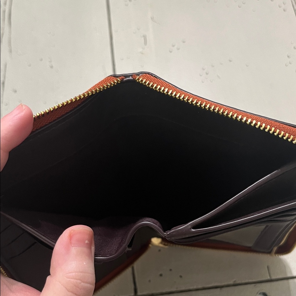 Coach Tan Leather Zip Wallet - Picture 6 of 7